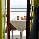 Embassy Hotel 3*