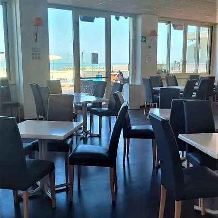 Szálloda Embassy Pesaro