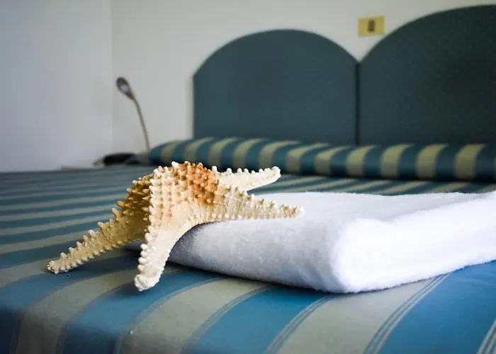 Embassy Szálloda Pesaro