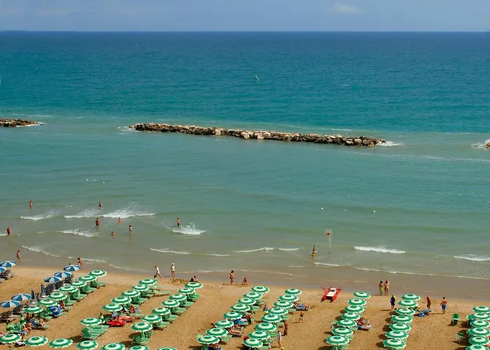 Embassy Szálloda 3*